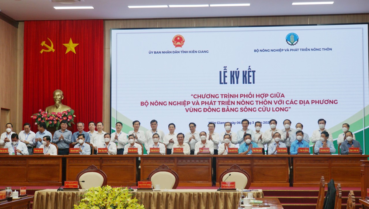 Thủ tướng Phạm Minh Chính yêu cầu tư duy đột phá, tầm nhìn chiến lược thúc đẩy phát triển ĐBSCL