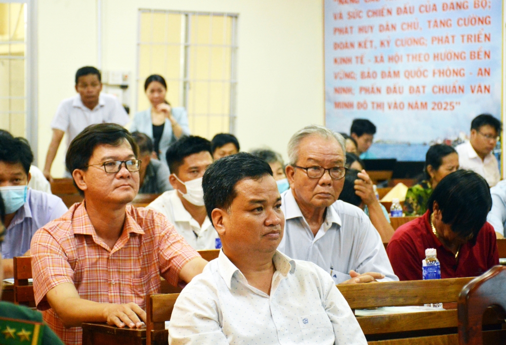 Cà Mau tổ chức đối thoại chung tay chống khai thác thủy sản bất hợp pháp