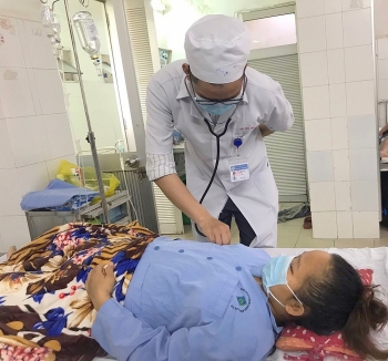 Cần Thơ: Phối hợp 2 bệnh viện cứu sống mẹ con sản phụ viêm tụy cấp