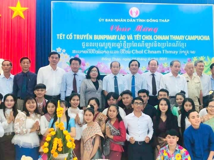 Lưu học sinh Lào, Campuchia tại Đồng Tháp vui đón Tết cổ truyền 2021