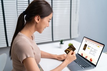 Tận hưởng siêu ưu đãi từ Thẻ Tín dụng quốc tế cao cấp HDBank Vietjet Platinum
