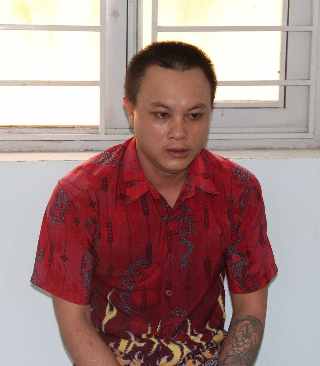 vinh long khoi to doi tuong vua man han tu tiep tuc pham toi