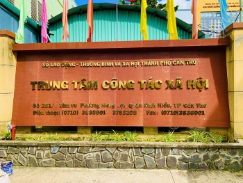 Saigon Children’s Charity CIO hỗ trợ can thiệp sớm cho trẻ có rối loạn phổ tự kỷ tại Cần Thơ