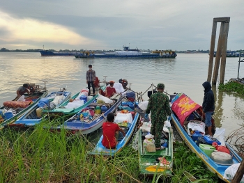 Bộ đội Biên phòng An Giang: Ngăn chặn 7 gia đình nhập cảnh trái phép từ Campuchia vào Việt Nam