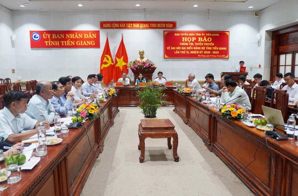 Tiền Giang: Phấn đấu trở thành tỉnh phát triển trong vùng kinh tế trọng điểm phía Nam