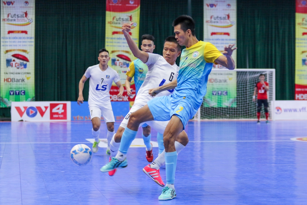 Thắng 9-1 trước Sanvinest Sanna Khánh Hòa, Thái Sơn Nam bảo vệ thành công chức vô địch