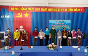 An Giang hỗ trợ vốn cho phụ nữ nghèo khu vực biên giới