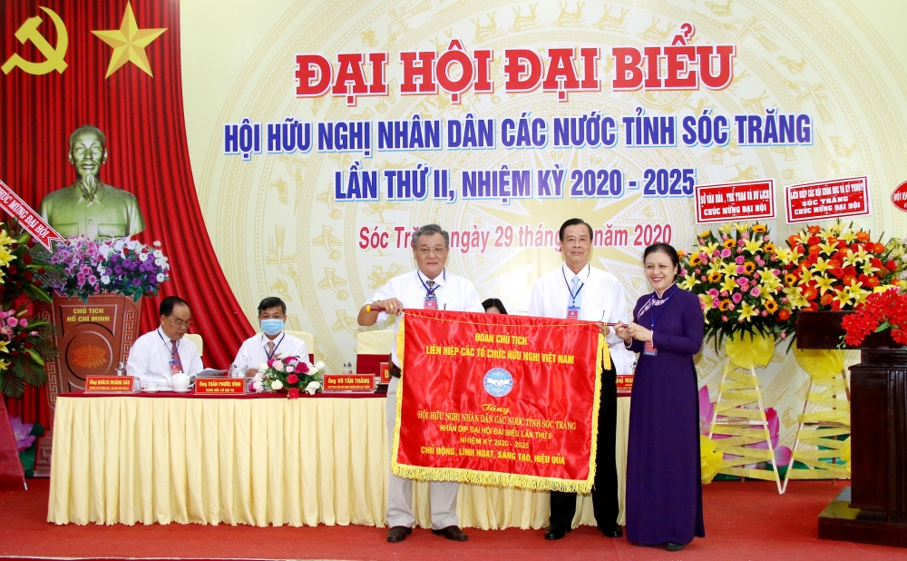 Ông Trần Phước Vĩnh được bầu giữ chức Chủ tịch Liên hiệp các tổ chức hữu nghị tỉnh Sóc Trăng