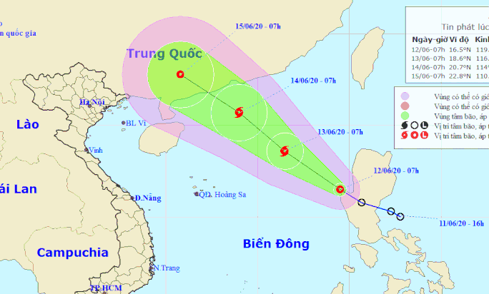 Áp thấp nhiệt đới vào Biển Đông, khả năng mạnh lên thành bão