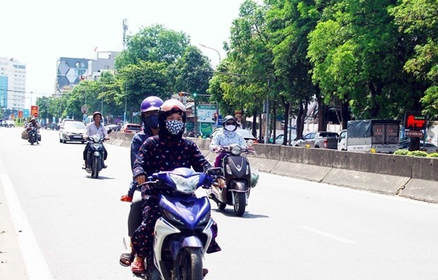 Nắng nóng gia tăng hầu hết các khu vực trên cả nước