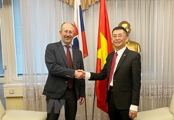 Việt Nam và Slovakia tìm cơ hội thúc đẩy hợp tác và đầu tư