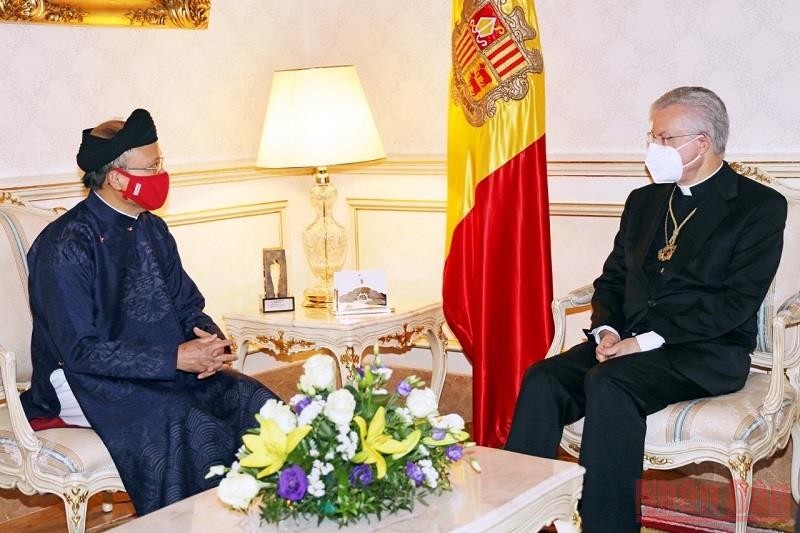  Đồng Quốc vương Công quốc Andorra Joan-Enric Vives Sicília tiếp Đại sứ Đinh Toàn Thắng.