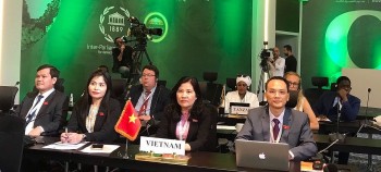 Nghị sĩ trẻ Việt Nam tích cực đóng góp ý kiến về ứng phó biến đổi khí hậu toàn cầu
