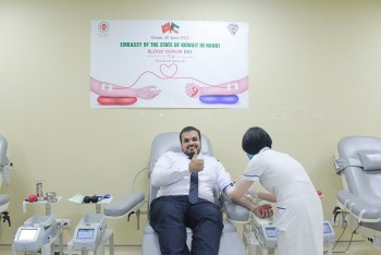 Đại sứ quán Kuwait tham gia hiến máu nhân đạo