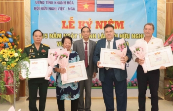Hội hữu nghị Việt – Nga tỉnh Khánh Hòa kỷ niệm 15 năm thành lập