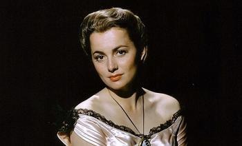 Huyền thoại điện ảnh  “Cuốn theo chiều gió” Olivia De Havilland qua đời ở tuổi 104