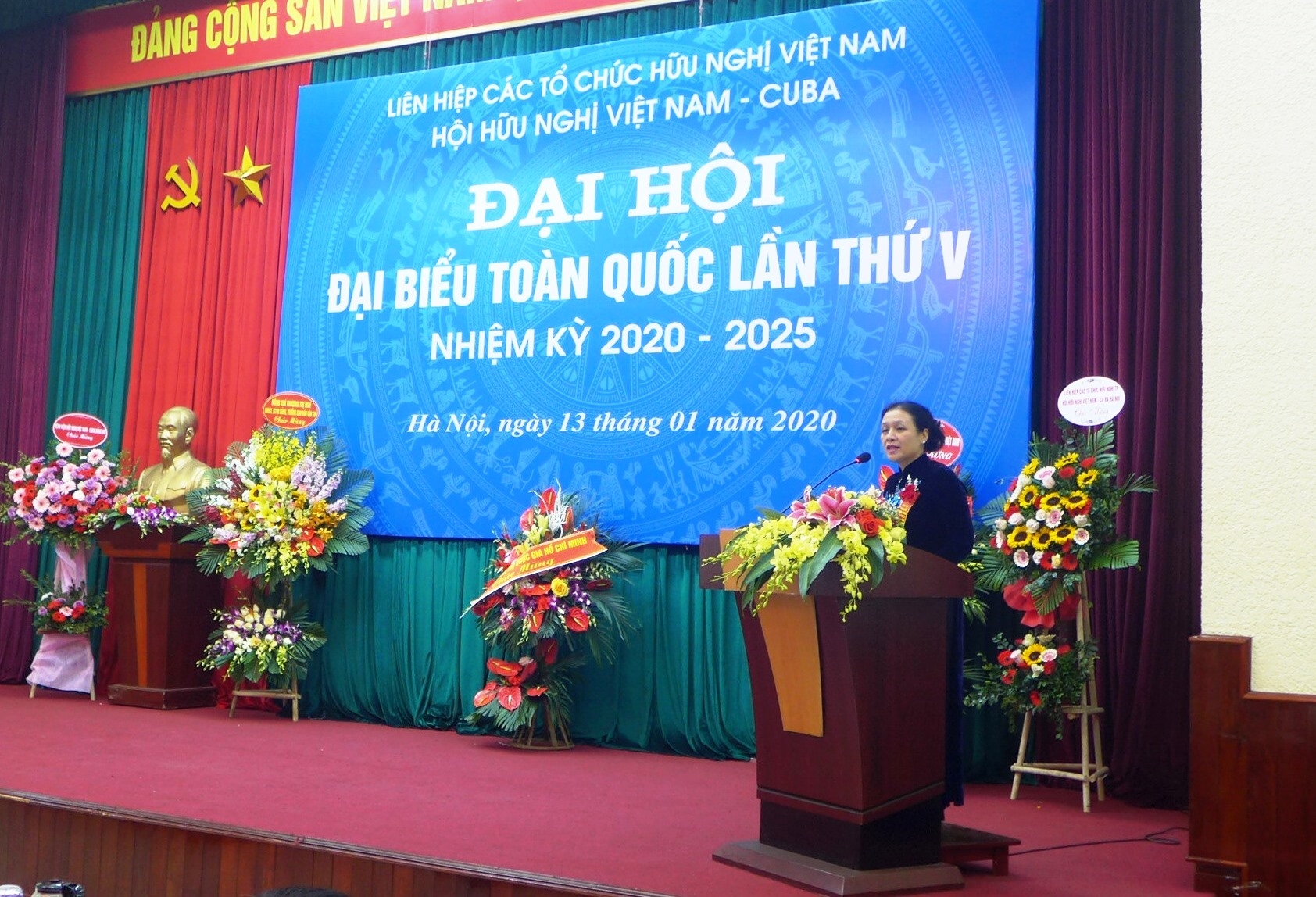 ba truong thi mai tai cu chu tich hoi huu nghi viet nam cuba nhiem ky 2020 2025