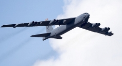 Taliban tuyên bố bắn rơi pháo đài bay B-52 Mỹ