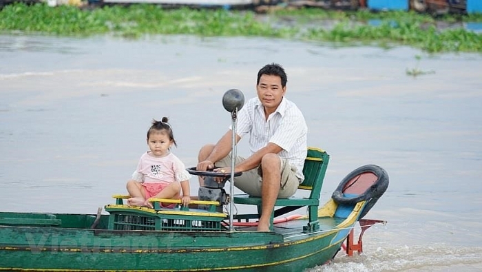 tan mat thay cuoc song kho khan cua ba con goc viet tai tinh kampong chhnang campuchia