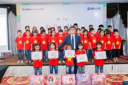 Hơn 100 học sinh vượt khó nhận học bổng HanKum của Hàn Quốc