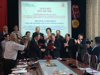 hoi dong nhat ban chong bom nguyen tu va khinh khi ho tro nan nhan da cam viet nam 21 trieu dong