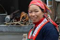 GNI trao 165 triệu đồng hỗ trợ các gia đình ảnh hưởng thiên tai tại Hà Giang