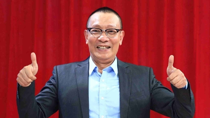 Tin tức giải trí sao Việt hôm nay (10/4): MC Lại Văn Sâm chia sẻ về hành trình 30 năm để có được chỗ đứng trong lòng khán giả