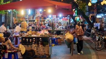 Báo nước ngoài gợi ý 6 khu chợ nên tham quan ở Hà Nội