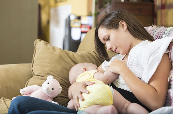 Trẻ sơ sinh biếng bú - mẹ đừng lo mà hãy tìm giải pháp khắc phục