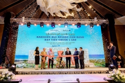 Movenpick Resort Cam Ranh và Radisson Blu Resort Cam Ranh chính thức được công nhận 5 Sao