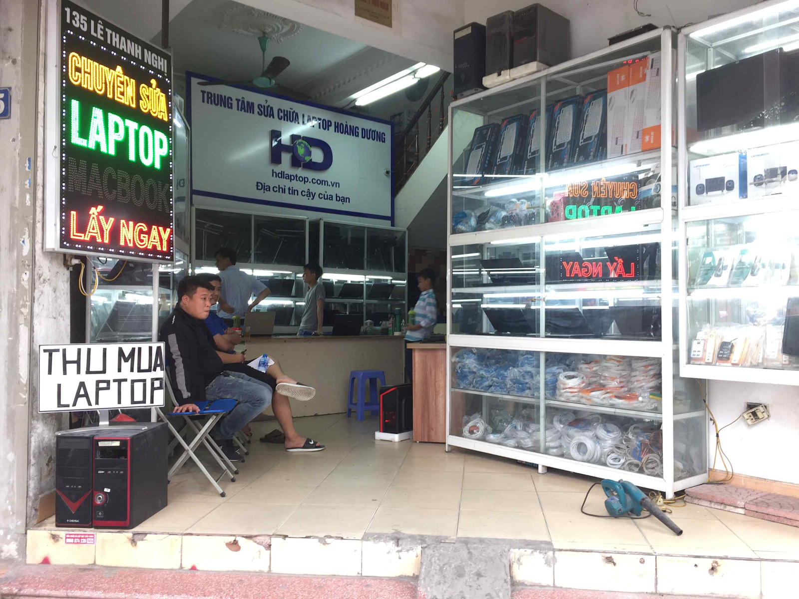 Dịch vụ thu mua laptop cũ giá cao uy tín tại Hà Nội