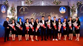 tung bung le ky niem 1 nam thanh lap cong ty co phan dau tu thuong mai bat dong san nhat nam