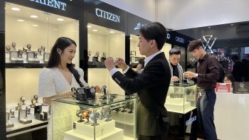 casio baby g su cuon hut den tu phong cach thoi trang ca tinh
