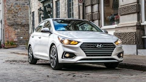 hyundai accent co them ban nang cap gia tu 386 trieu dong