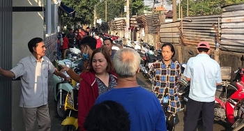 gia dinh 5 nguoi chet trong vu chay nha kinh hoang o tphcm