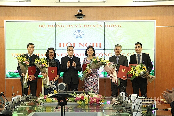Nhân sự mới Bộ Thông tin - Truyền thông, Bộ Giáo dục - Đào tạo, Tập đoàn Điện lực Việt Nam