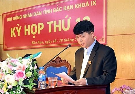 Ông Nông Quang Nhất được phê chuẩn giữ chức Phó Chủ tịch HĐND tỉnh Bắc Kạn (Ảnh: VGP)