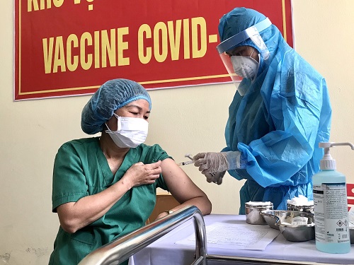 Người Dan Ha Nội 18 65 Tuổi được Tiem Vaccine Phong Covid 19 Miễn Phi Thời đại