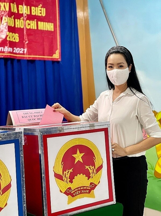 Xuân Bắc, Quyền Linh, Hoa hậu Tiểu Vy... và dàn sao Việt háo hức đi bầu cử