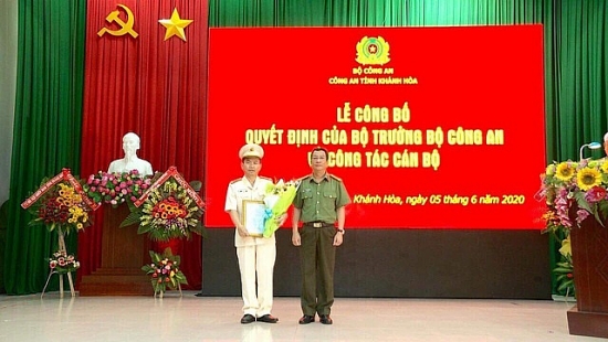 dai ta le quang dong giu chuc pho giam doc cong an khanh hoa