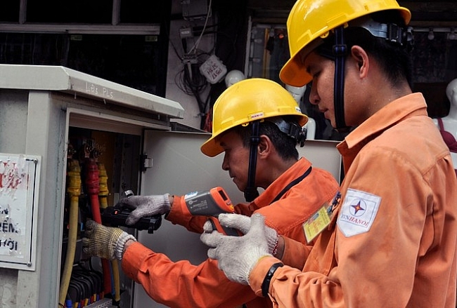 EVN lập đoàn kiểm tra, kỷ luật cán bộ trong vụ tiền điện tăng cao evn lap doan kiem tra ky luat can bo trong vu tien dien tang cao