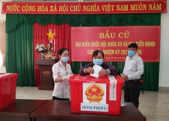 danh sach 10 nguoi trung cu dai bieu quoc hoi tai binh duong