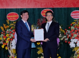 Ông Nguyễn Thanh Long chính thức nhận chức Quyền Bộ trưởng Bộ Y tế