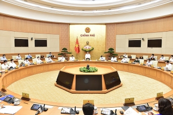 Chính phủ đề nghị giữ ổn định cơ cấu gồm 18 bộ và 4 cơ quan ngang bộ Chính phủ đề nghị giữ ổn định cơ cấu gồm 18 bộ và 4 cơ quan ngang bộ
