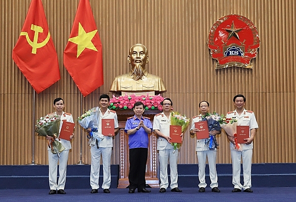 vien ksnd toi cao tinh uy an giang ha giang co nhan su moi