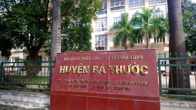 Thanh Hóa: Khiển trách trưởng phòng quan hệ bất chính với nữ giáo viên