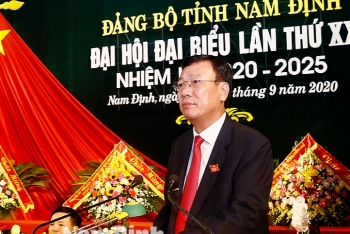 nam dinh bau ong doan hong phong tiep tuc giu chuc bi thu tinh uy