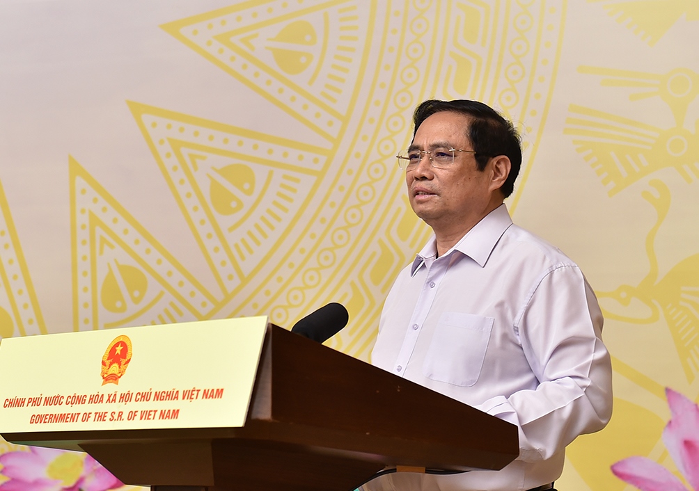 Thủ tướng Phạm Minh Chính kêu gọi chung tay, góp sức hỗ trợ “sóng và máy tính” cho hàng triệu học sinh, sinh viên. Ảnh: VGP