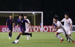 Video: Thắng kịch tính chủ nhà Thái Lan, U19 Việt Nam vào chung kết