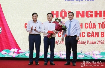 bo thong tin truyen thong va 2 tong cuc bo nhiem lanh dao moi
